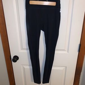 Fabletics Trinity High-Waisted Pocket Leggings